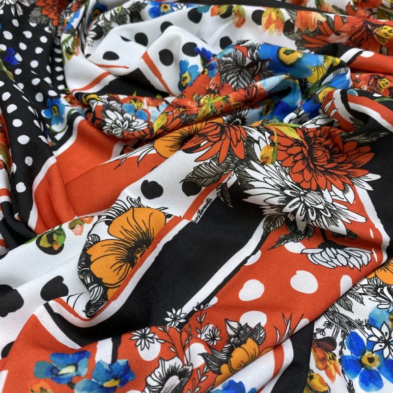 Crepe de Chine Estampado Floral ACT • Luema Tecidos Crepe de Chine Estampado Floral ACT • Luema Tecidos