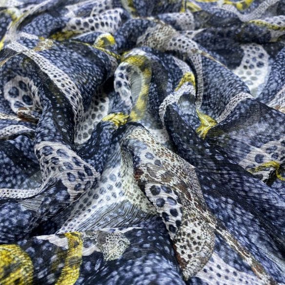 Musseline Estampado Ana Ruga Snakes • Luema Tecidos Musseline Estampado Ana Ruga Snakes • Luema Tecidos