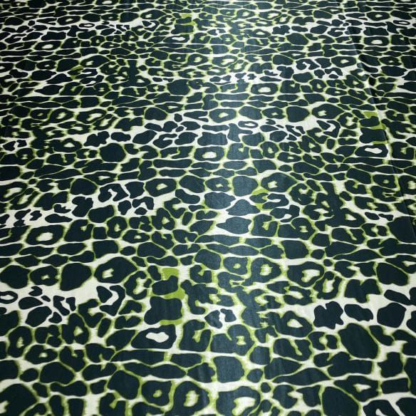 Cetim Toque de Seda Onça Cobre • Luema Tecidos