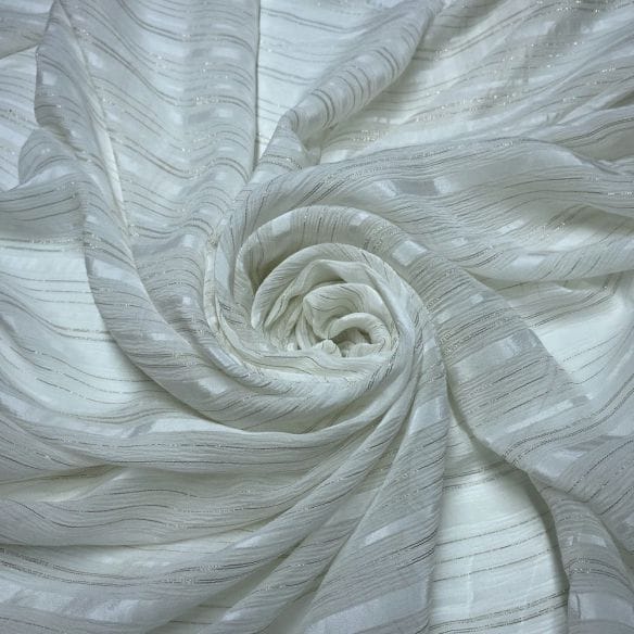 Musseline de Seda Pura Off White Lurex • Luema Tecidos Musseline de Seda Pura Off White Lurex • Luema Tecidos