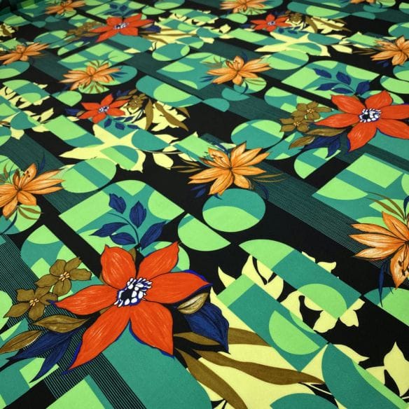 Viscose Geométrico Floral Verde • Luema Tecidos