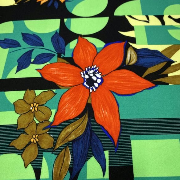 Viscose Geométrico Floral Verde • Luema Tecidos