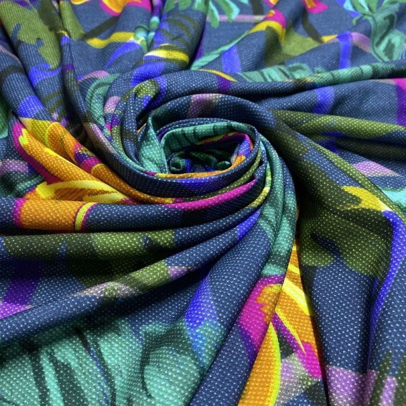 Viscose Estampada Floral Azul Hibiscos • Luema Tecidos