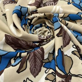 Crepe Viscose Estampada Bege e Azul Crepe Viscose Estampada Bege e Azul • Luema Tecidos 2