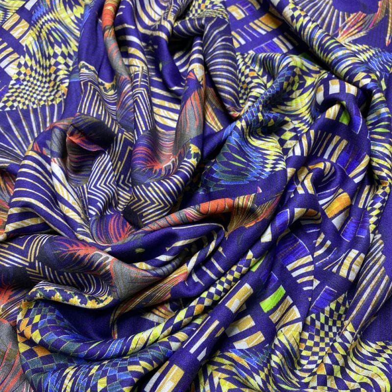 Viscose Estampada Psychedelic Blue • Luema Tecidos