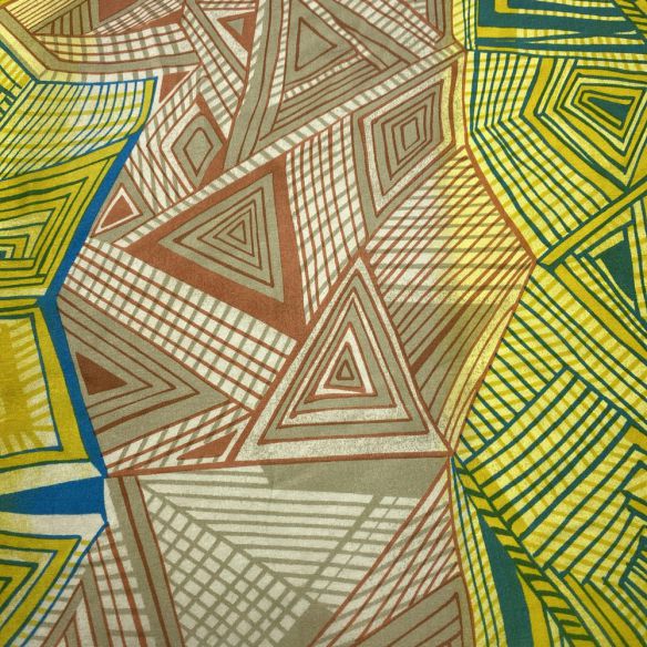 Tecido Crepe de Chine Seda Pura Geométrico Colors • Luema Tecidos Tecido Crepe de Chine Seda Pura Geométrico Colors • Luema Tecidos