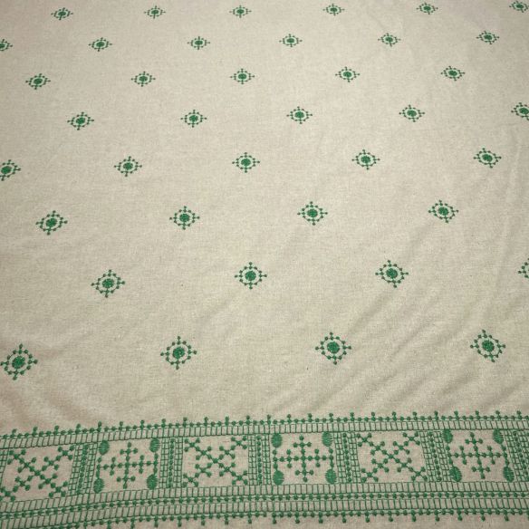 Tecido Linho Misto Bordado Verde • Luema Tecidos