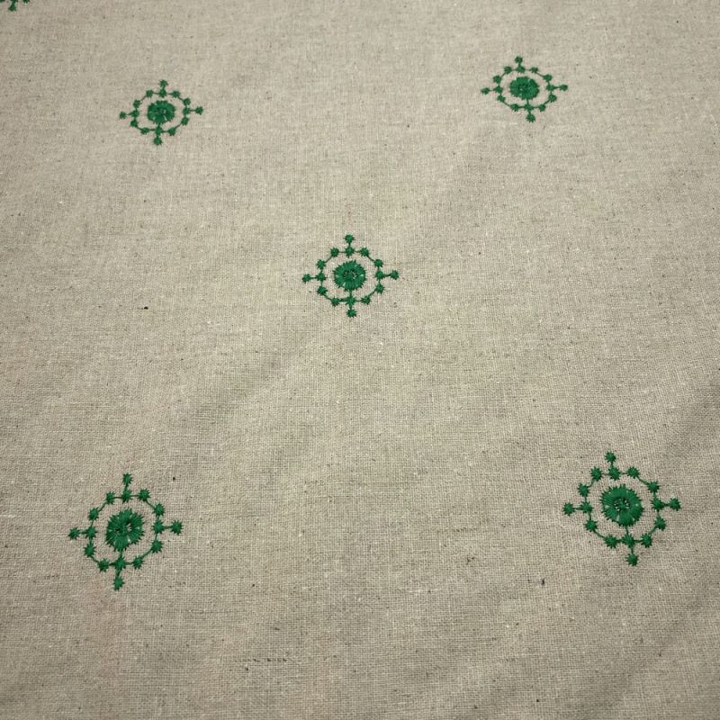 Tecido Linho Misto Bordado Verde • Luema Tecidos