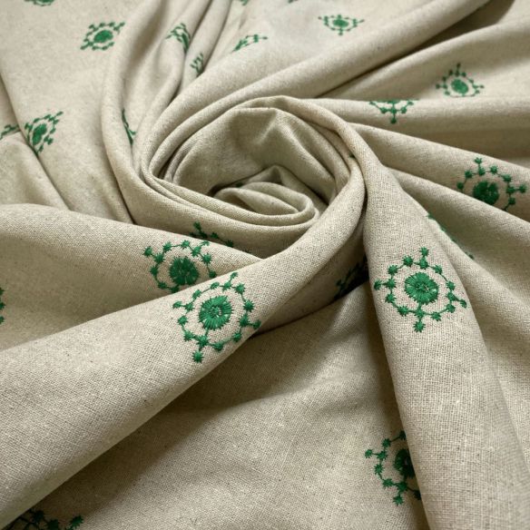 Tecido Linho Misto Bordado Verde • Luema Tecidos