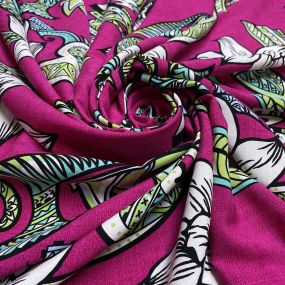 Tecido Viscolinho Estampado Floral Pink • Luema Tecidos 2
