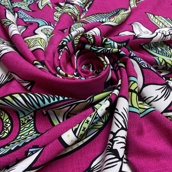Tecido Viscolinho Estampado Floral Pink • Luema Tecidos Tecido Viscolinho Estampado Floral Pink • Luema Tecidos