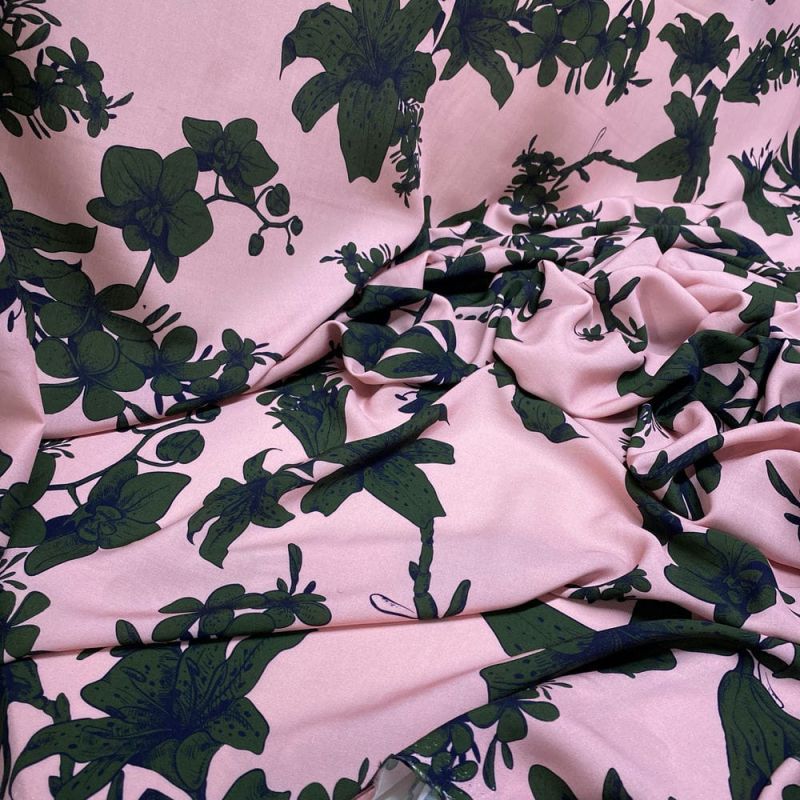 Tecido Viscose Estampada Floral Verde Musgo • Luema Tecidos