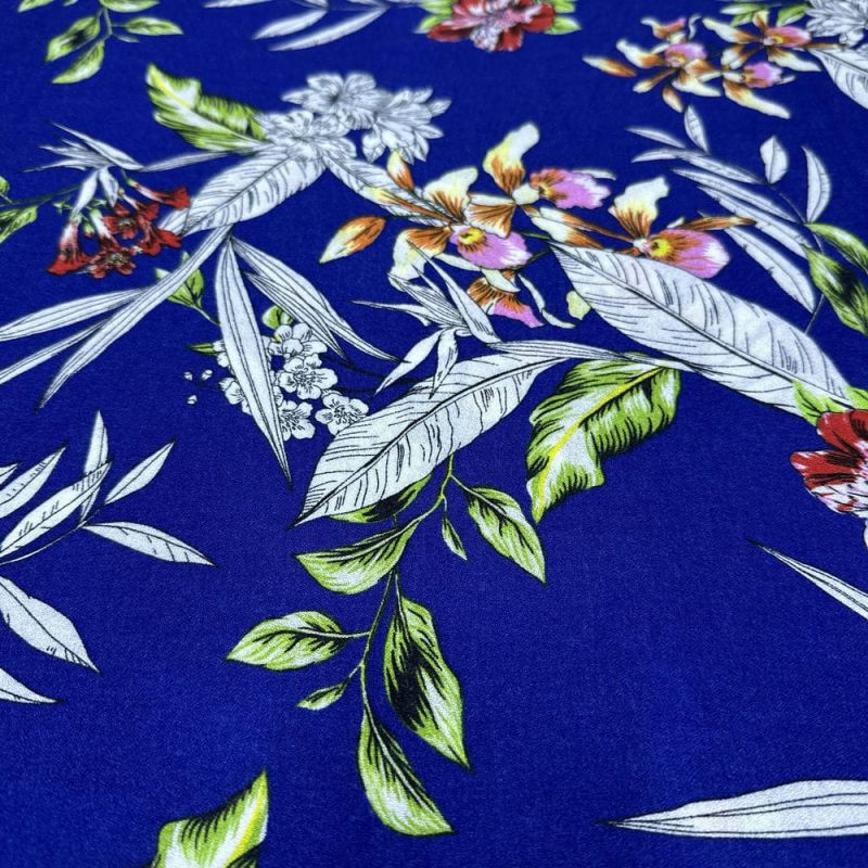 Tecido Viscose Barrado Floral Fundo Azul • Luema Tecidos
