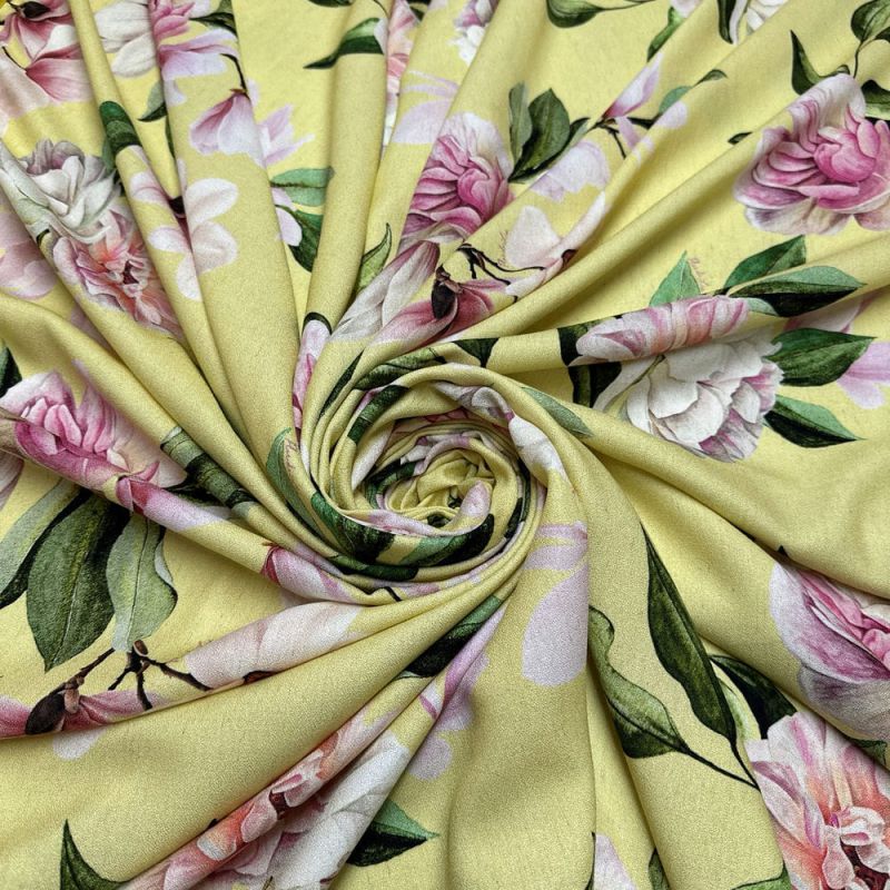 Tecido Crepe Viscose Floral Amarelo FRM • Luema Tecidos