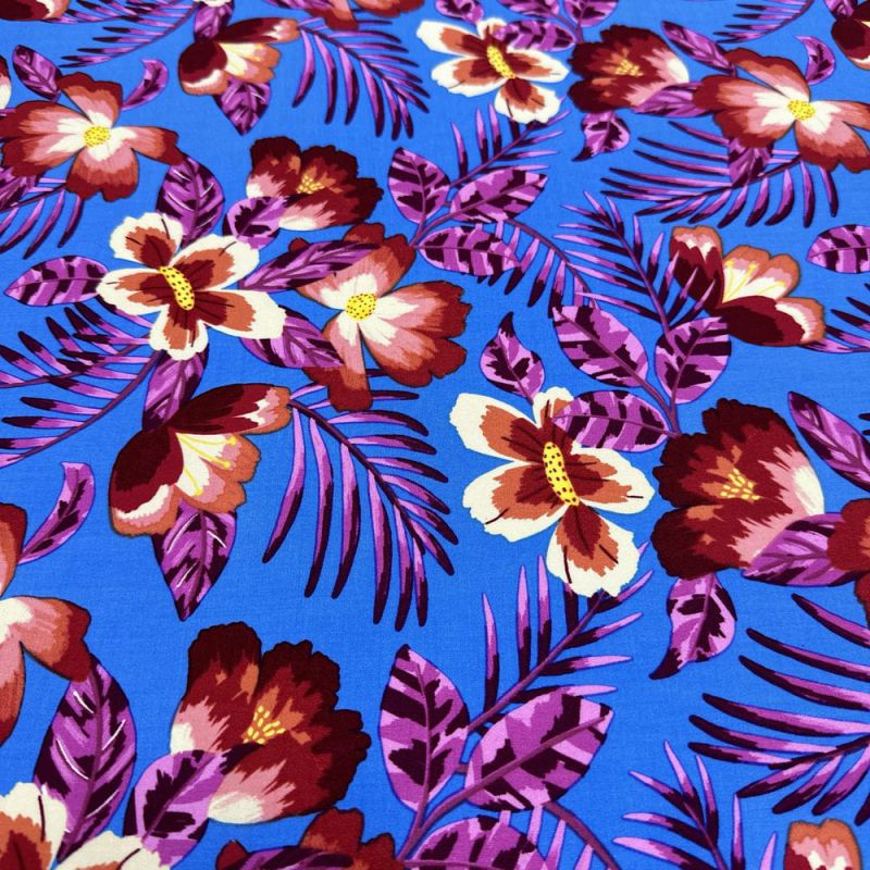 Tecido Viscose Estampada Tropical Azul • Luema Tecidos