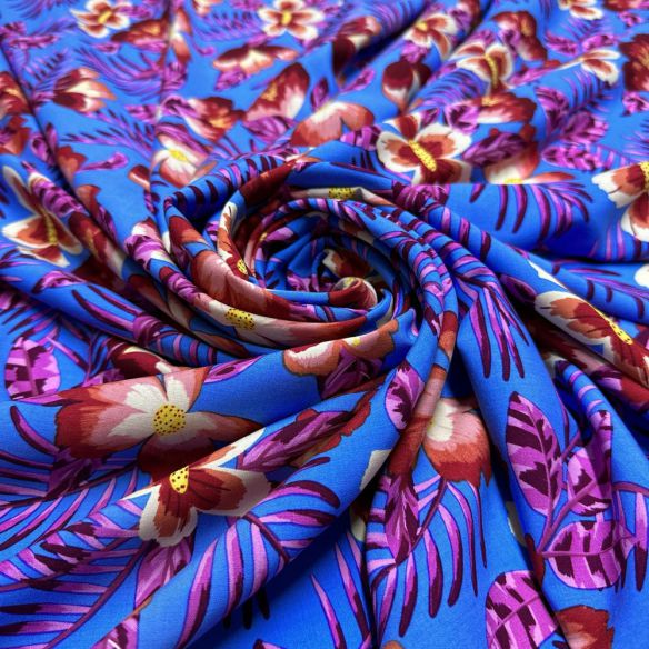 Tecido Viscose Estampada Tropical Azul • Luema Tecidos
