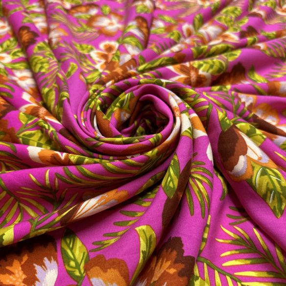 Tecido Viscose Estampada Tropical Rosa • Luema Tecidos Tecido Viscose Estampada Tropical Rosa • Luema Tecidos