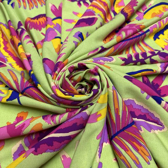 Tecido Viscose Estampada Tropical Araras • Luema Tecidos Tecido Viscose Estampada Tropical Araras • Luema Tecidos