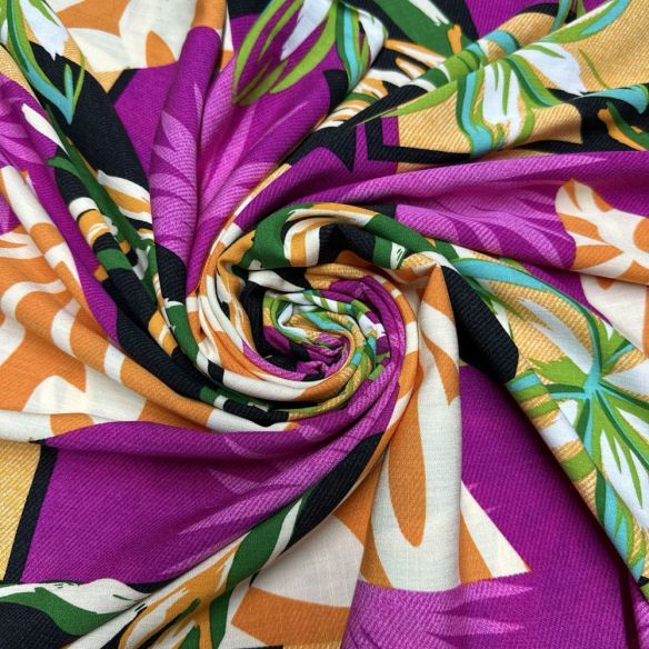 Tecido Viscolinho Estampado Fractal Colors • Luema Tecidos