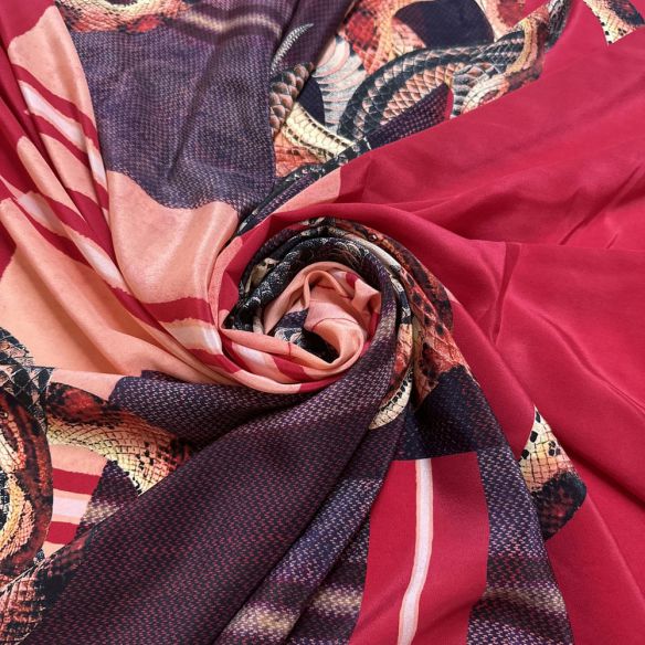 Tecido Crepe de Chine Seda Pura Snakes • Luema Tecidos Tecido Crepe de Chine Seda Pura Snakes • Luema Tecidos