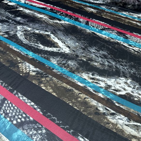 Tecido Musseline Estampado Snake Lines • Luema Tecidos