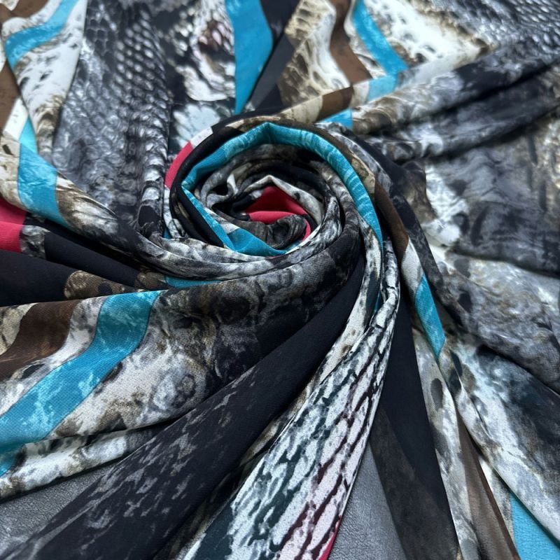 Tecido Musseline Estampado Snake Lines • Luema Tecidos