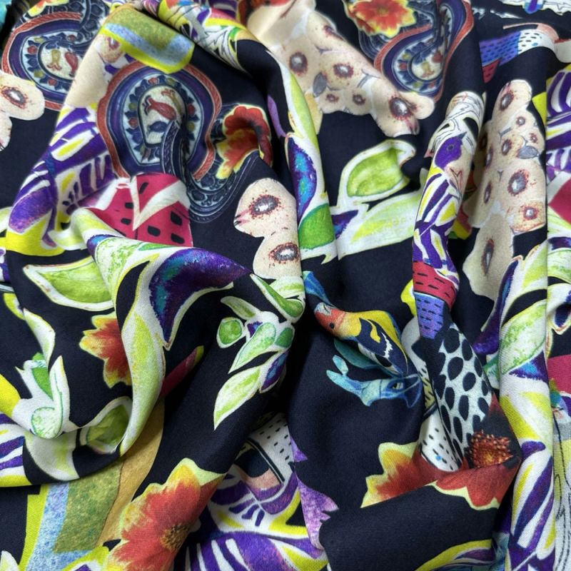 Tecido Viscose Estampada Abstract Colors • Luema Tecidos