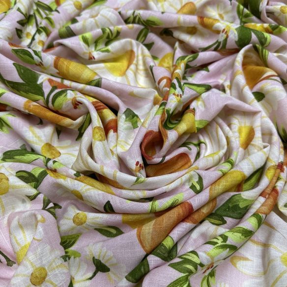 Tecido Viscolinho Estampado Floral Frutas FRM • Luema Tecidos