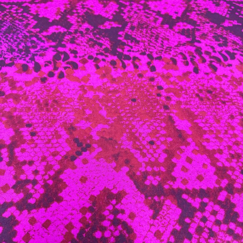 Tecido Viscose Cobra Pink ANML • Luema Tecidos Tecido Viscose Cobra Pink ANML • Luema Tecidos