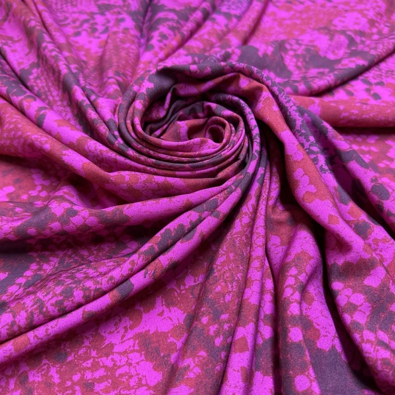 Tecido Viscose Cobra Pink ANML • Luema Tecidos Tecido Viscose Cobra Pink ANML • Luema Tecidos