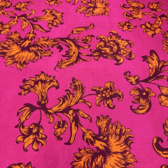 Tecido Viscose Floral Amarelo Fundo Pink • Luema Tecidos