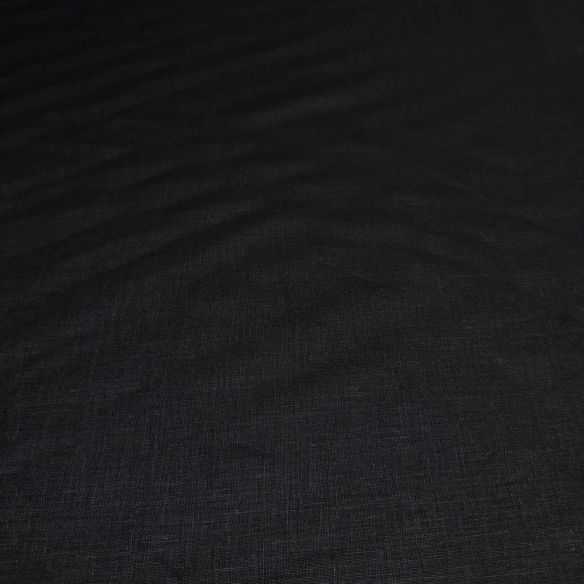 Tecido Linho Puro Preto • Luema Tecidos