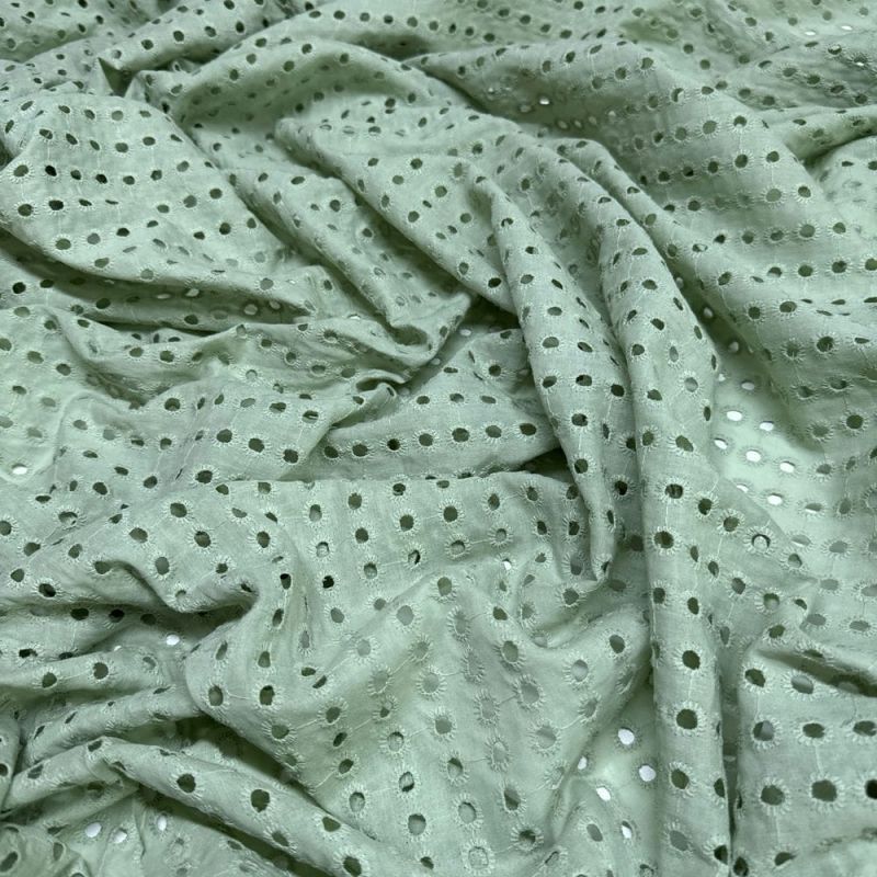 Tecido Laise de algodão Bordada Romantic • Luema Tecidos