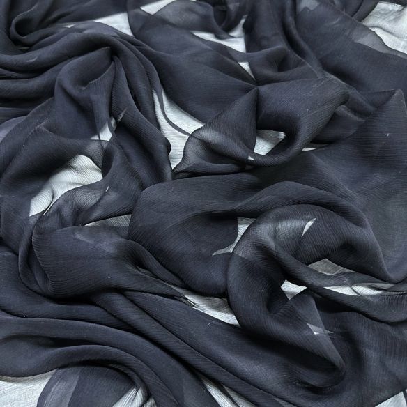 Tecido Chiffon de Seda Preto • Luema Tecidos
