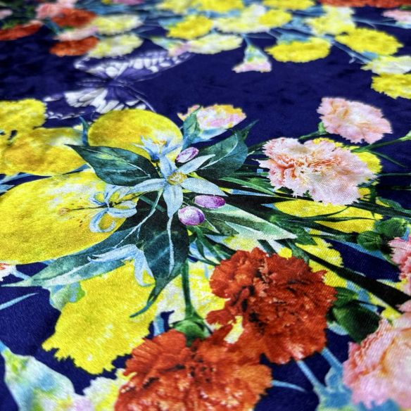 Tecido Veludo Molhado Estampado Azul • Luema Tecidos