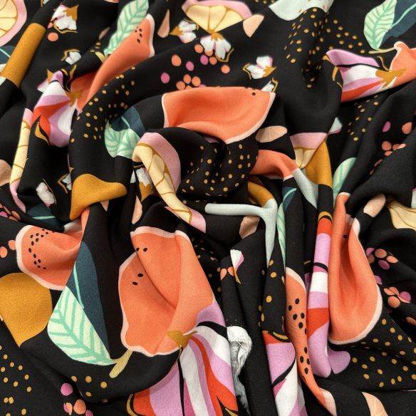 Tecido Viscose Fruit Salad Preto • Luema Tecidos