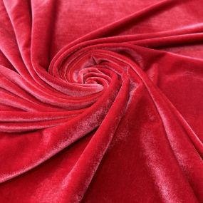 Tecido Veludo Alemão Vermelho Rubi Tecido Veludo Alemão Vermelho Rubi • Luema Tecidos 2