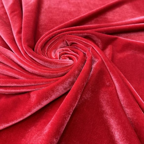 Tecido Veludo Alemão Vermelho Rubi • Luema Tecidos