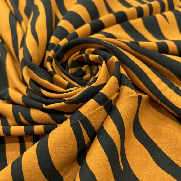 Tecido Viscose Estampada Zebra Fundo Marrom • Luema Tecidos Tecido Viscose Estampada Zebra Fundo Marrom • Luema Tecidos
