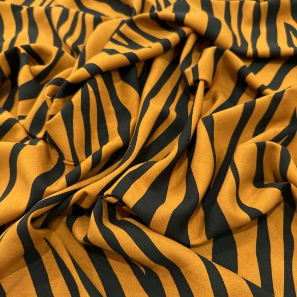 Tecido Viscose Estampada Zebra Fundo Marrom • Luema Tecidos Tecido Viscose Estampada Zebra Fundo Marrom • Luema Tecidos