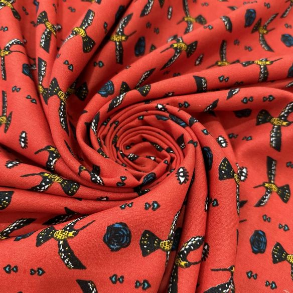 Tecido Viscose Estampada Beija Flor Fundo Vermelho • Luema Tecidos Tecido Viscose Estampada Beija Flor Fundo Vermelho • Luema Tecidos