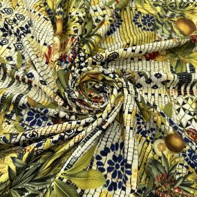 Tecido Viscose Estampada Folhagens e Frutas Tecido Viscose Estampada Folhagens e Frutas • Luema Tecidos