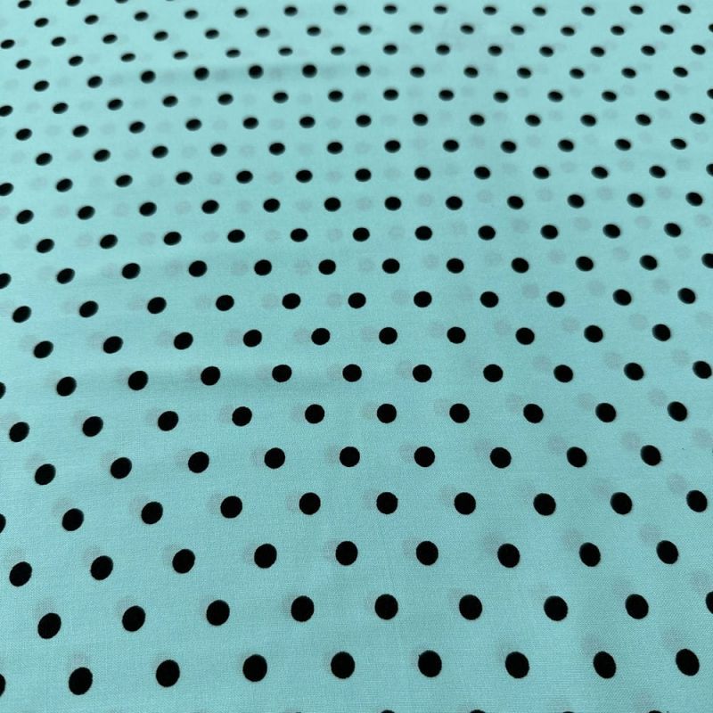 Tecido Viscose Estampada Poá Preto Médio Fundo Verde Água • Luema Tecidos