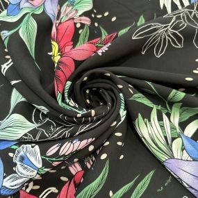 Tecido Viscose Estampada Flores Coloridas Fundo Preto Tecido Viscose Estampada Flores Coloridas Fundo Preto • Luema Tecidos