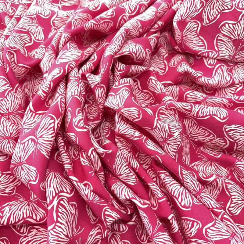 Tecido Viscose Estampada Borboletas Fundo Pink • Luema Tecidos